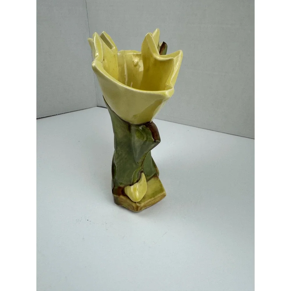 Vintage McCoy Yellow Tulip Ceramic Vase Mid Century Art Pottery Floral Planter